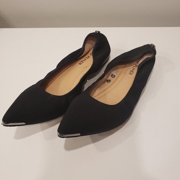 Donald J. Pliner Black Stretch Mesh Flats - Sz 7.5 US / 37.5 EU - Picture 1 of 9